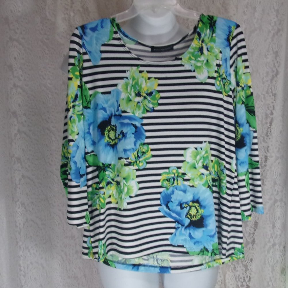 Travel Elements Black & White Stripes Blue Rose Knit Top Blouse NWT